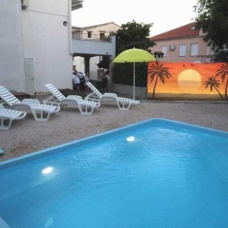 Blue Water Novalja Apartments Extérieur photo